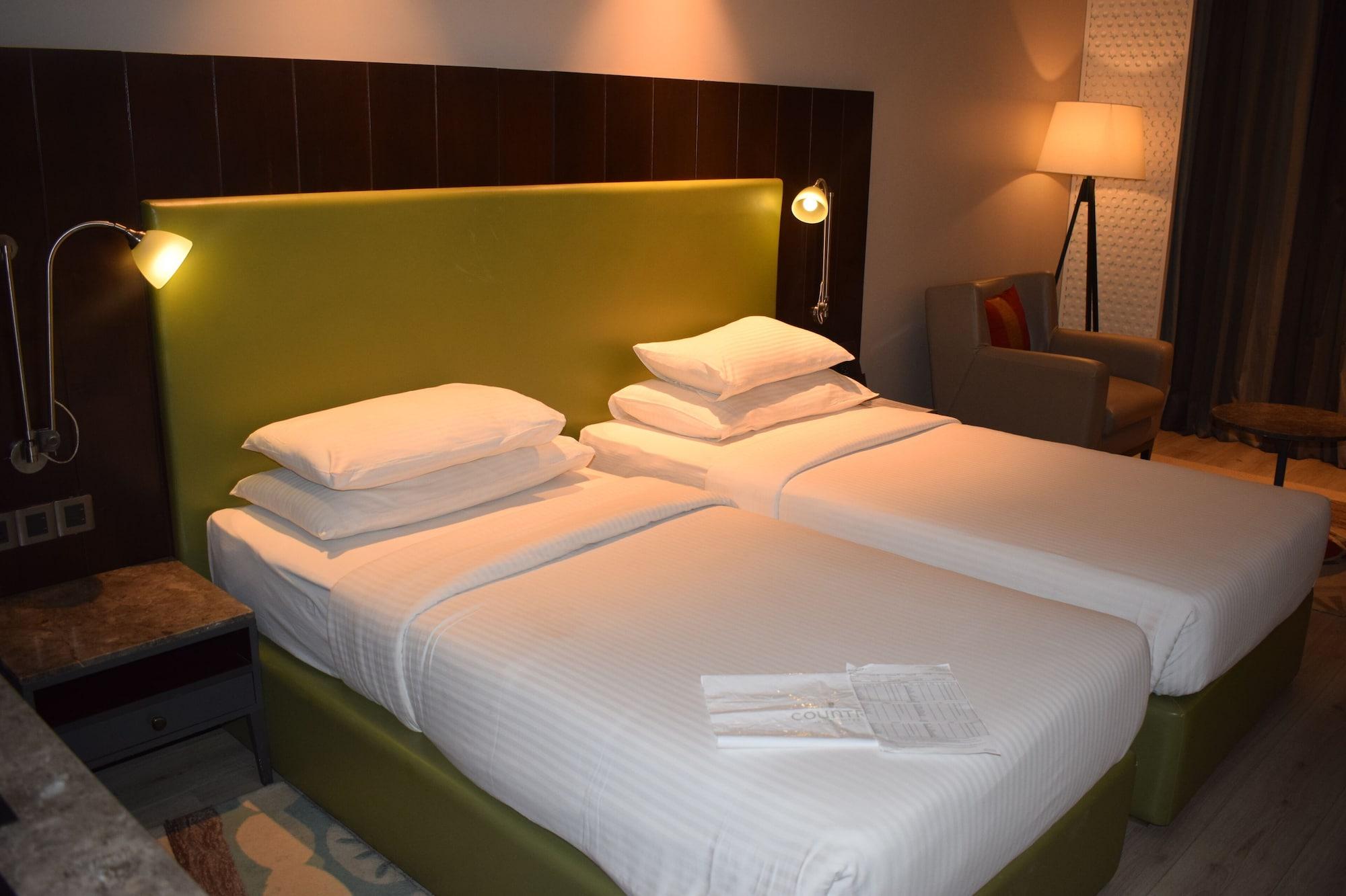 Country Inns & Suites By Radisson Manipal Exteriör bild